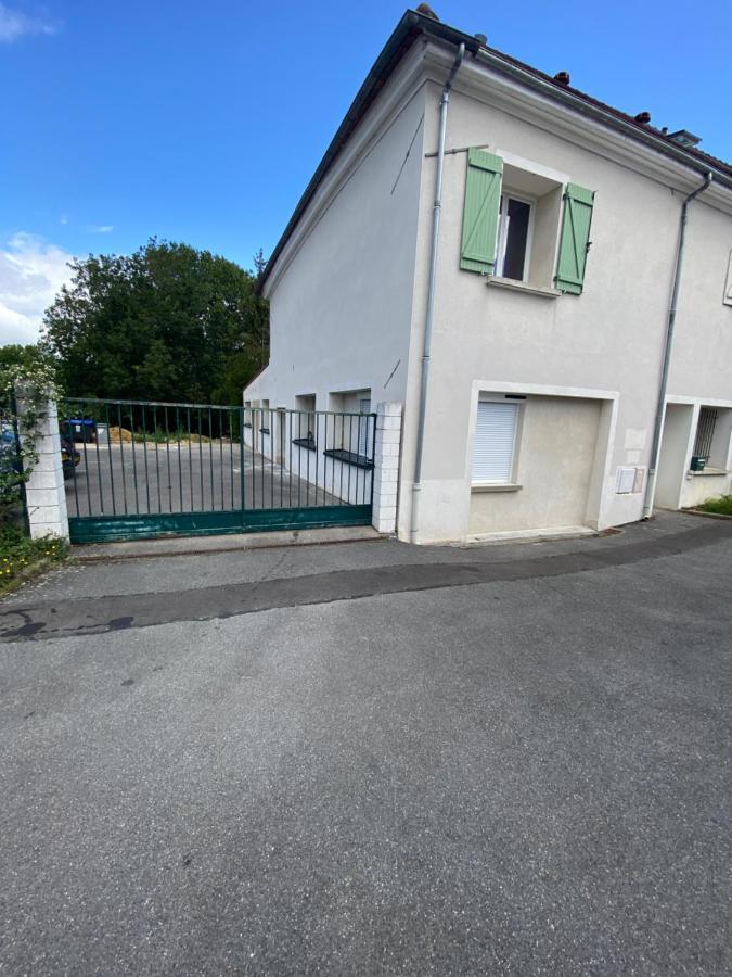 Le Cocon De Didine, Beau F2, 2 Places De Parking Clos, Proche Disneyland Quincy-Voisins Bagian luar foto